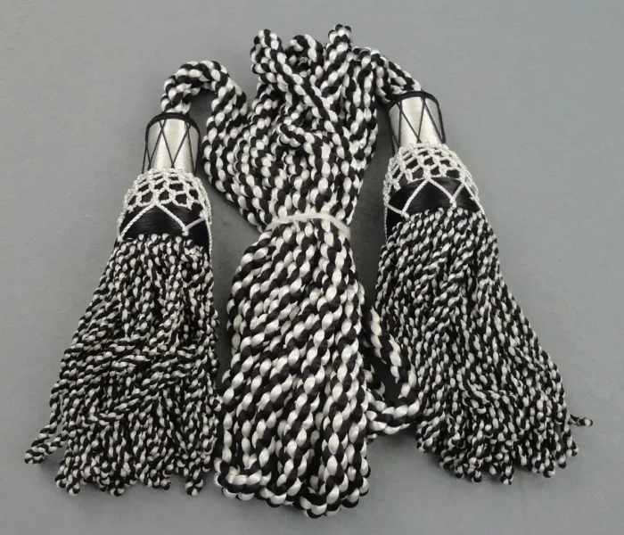 bagpipe drone cords black and white