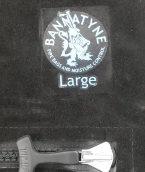Bannatyne Large Zip Hide Bag for bagpipes