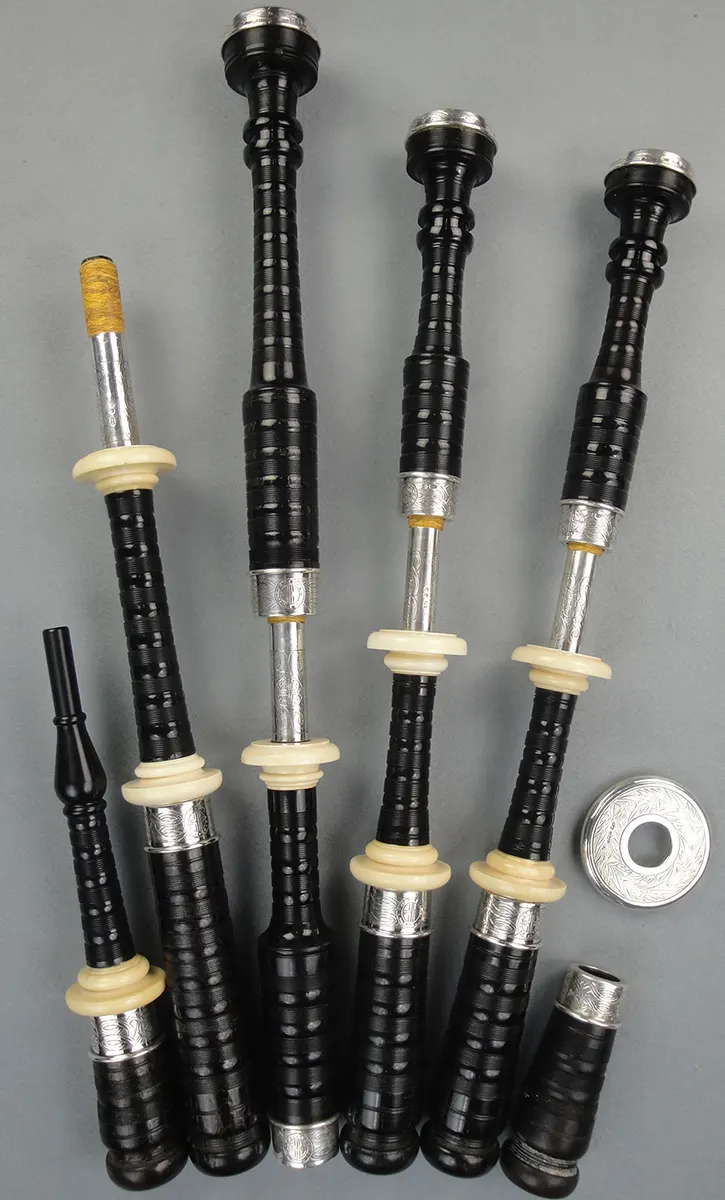 LawriesSilverandIvoryHallmarked195152