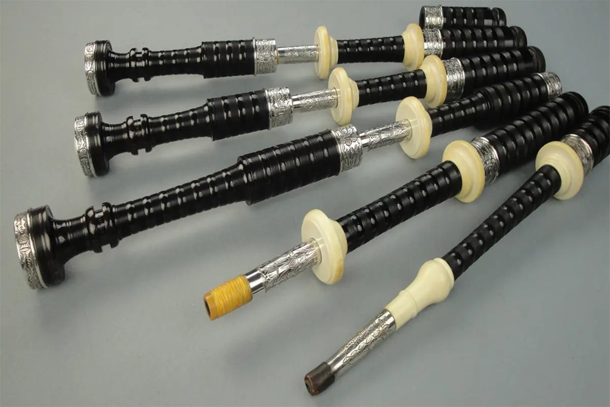 Peter Henderson, silver and ivory, hallmarked 1972. 