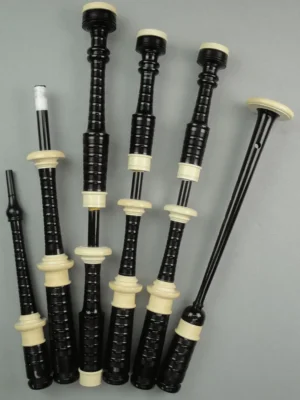 R. Gillanders and Son, Circa 1956, Full Natural