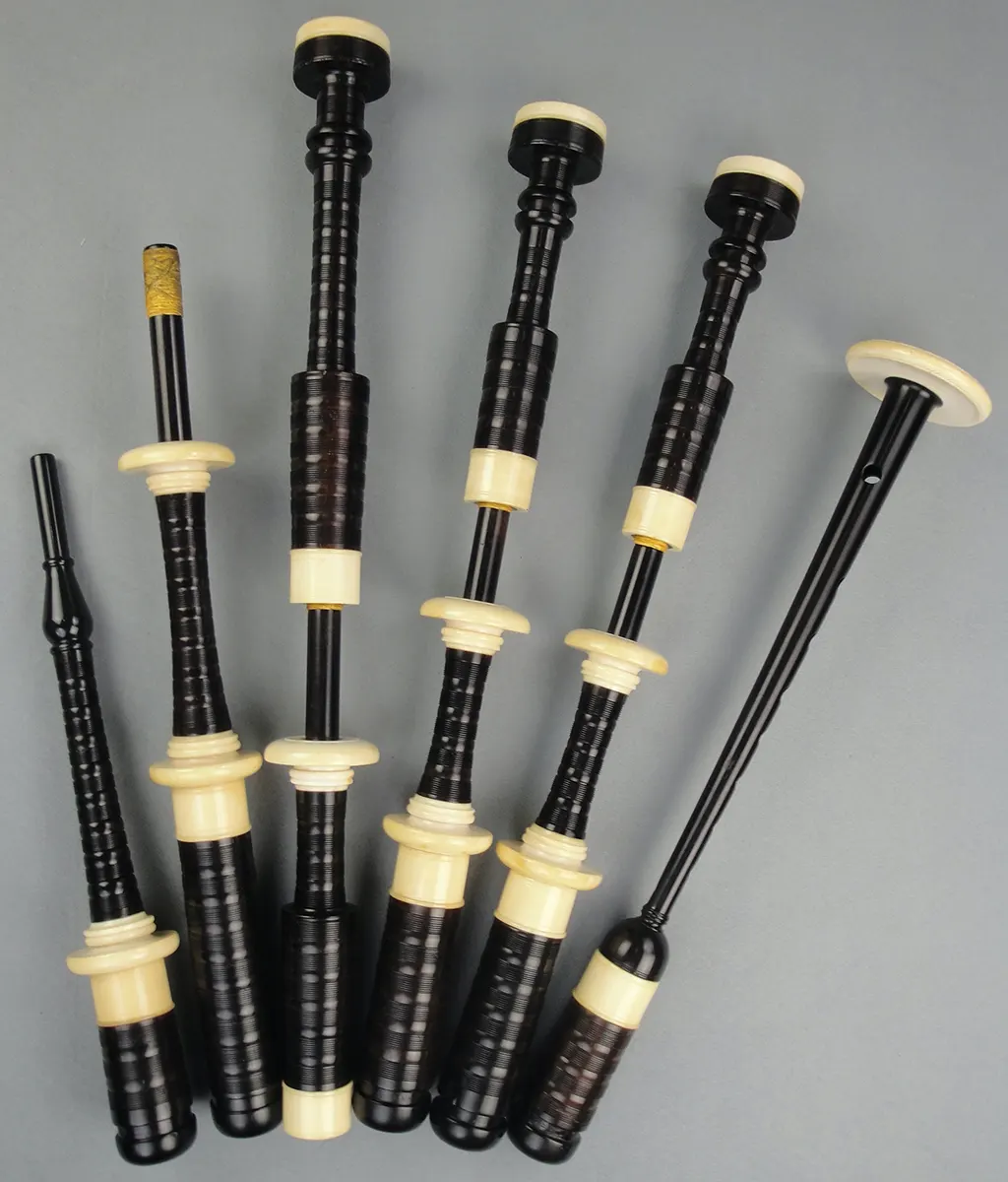 Robertson, Full Ivory, Circa 1930s