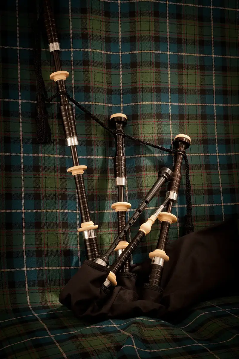 sl2 macrae bagpipe