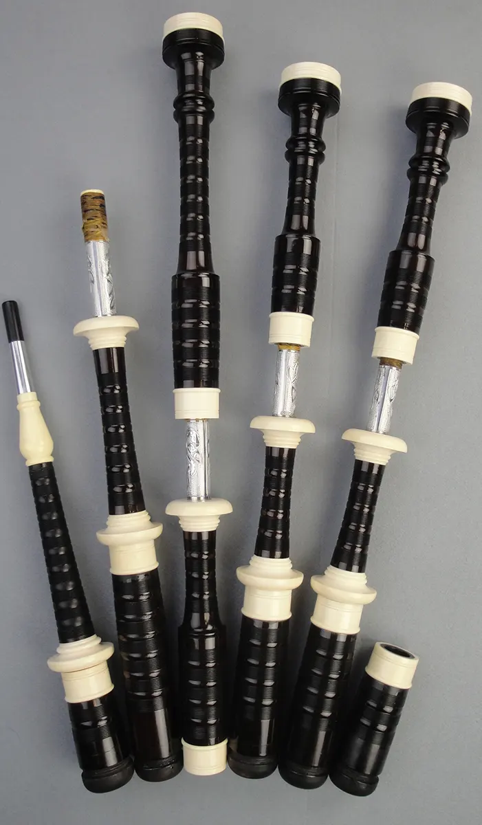 Wm Sinclair & Son, Circa 1980, Blackwood, Natural Mounts, Hand-engraved Nickel