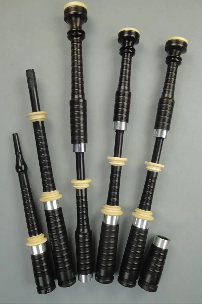 Atherton Legacy, 2022, Holly, Aluminum Alloy
