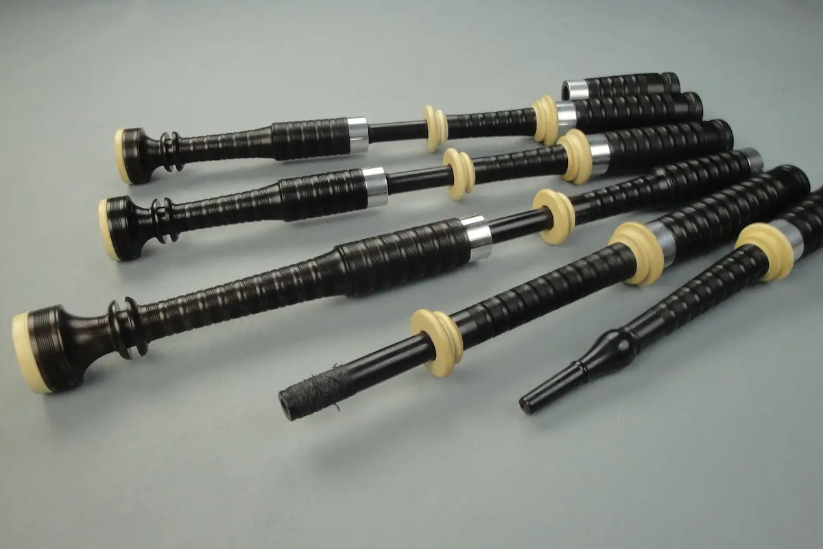 Atherton Legacy, 2022, Holly, Aluminum Alloy