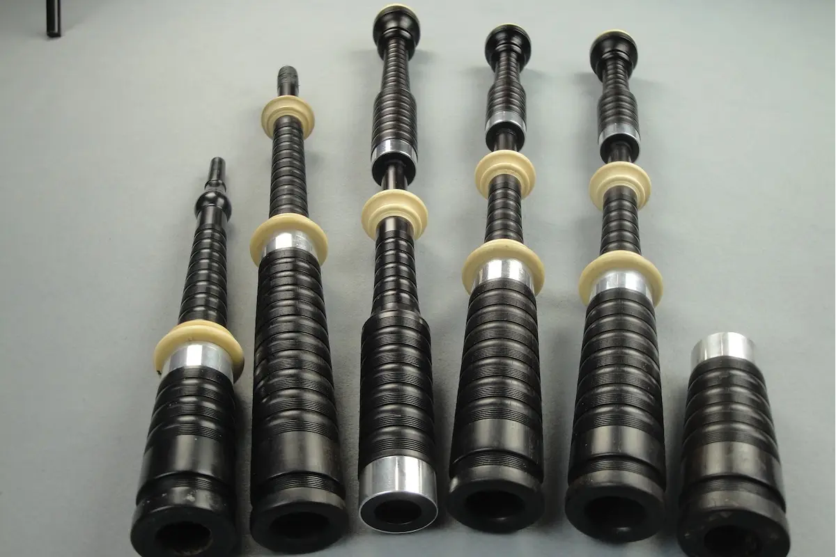 Atherton Legacy, 2022, Holly, Aluminum Alloy