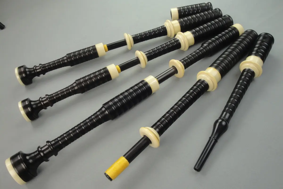 Atherton MD with Cut Beads, Full Imitation Ivory, 2026
