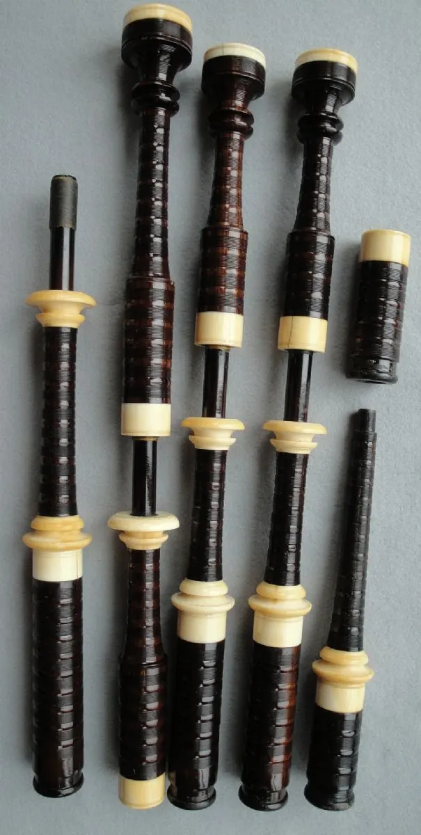 “The Edinburgh” original bagpipe