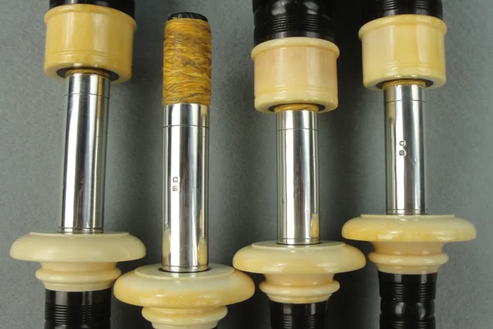 Henderson, Circa 1935, Full Ivory, Plain Silver Slides