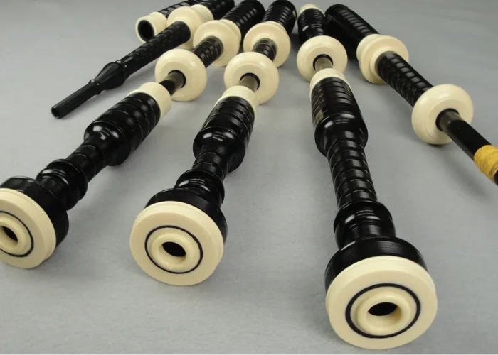 REPRODUCTION: “The Robbie” by Dunbar Bagpipes and Jim McGillivray